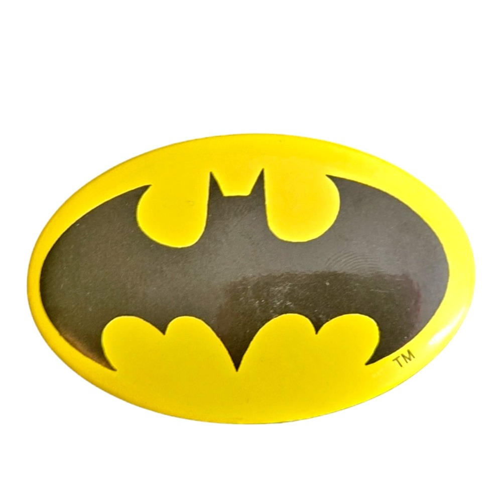 DC Comics Pinback Button Vintage 1964 Batman‎ Logo Oval 1.5"